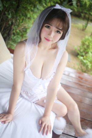 免费看三片