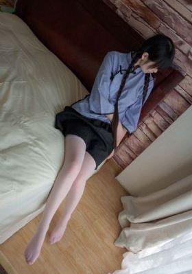 女邻居丰满奶水hd