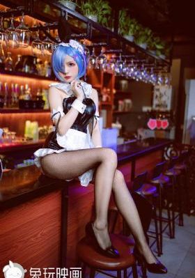 女教师2在线看
