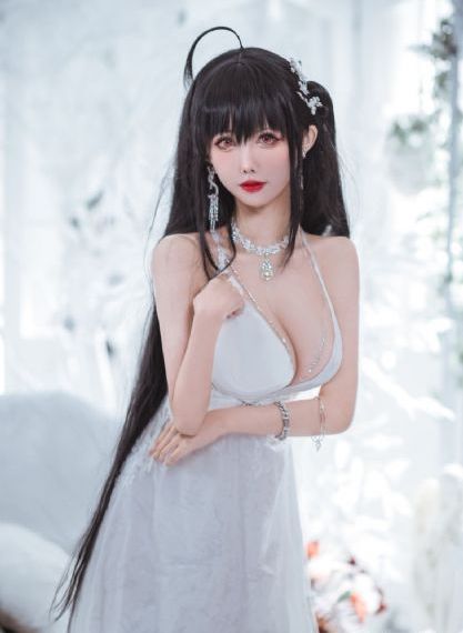 美丽的婶婶中文字幕3