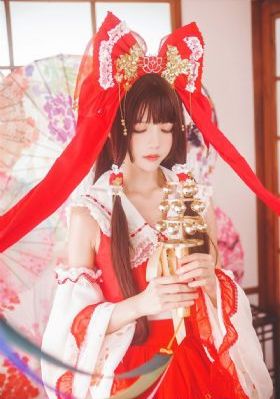 高h全肉污文play带道具